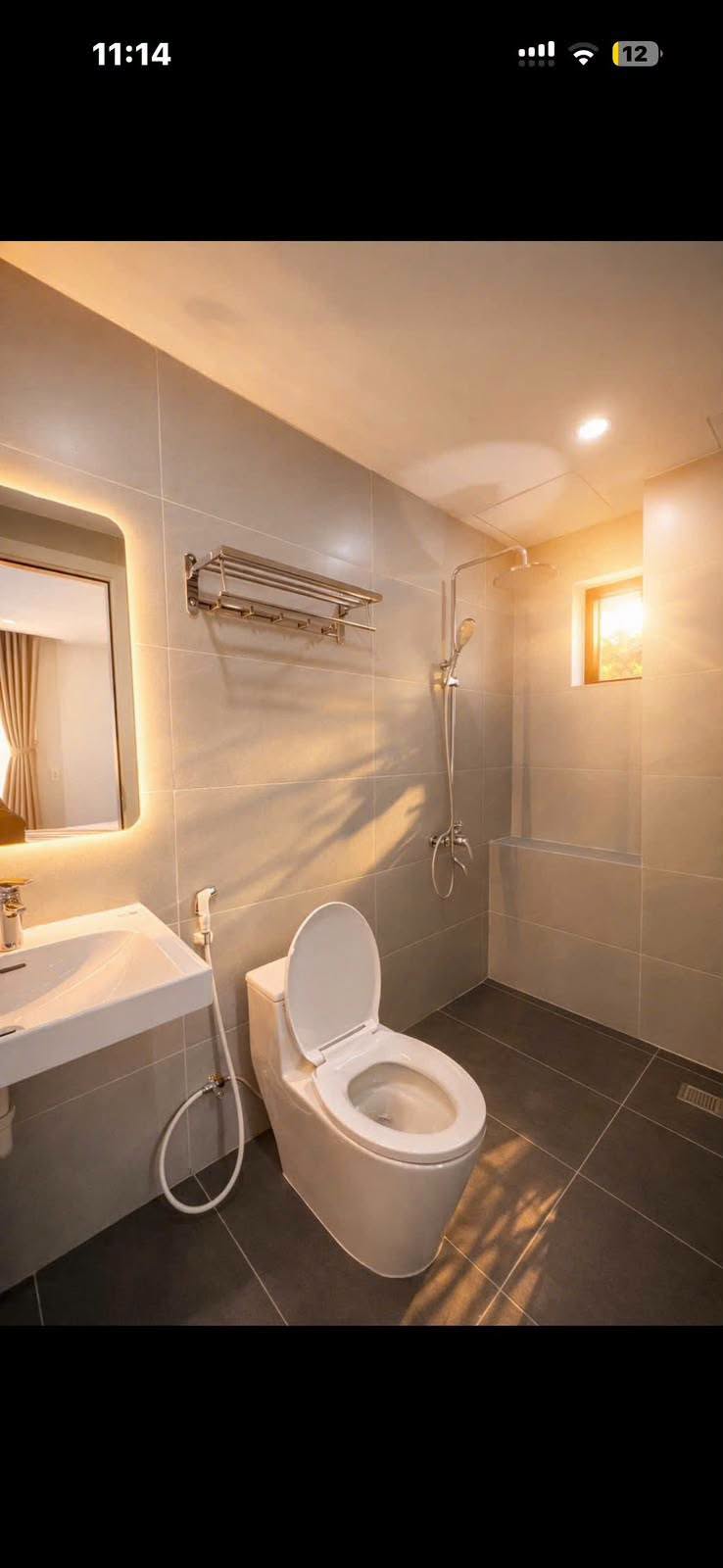 Modern Fully Furnished 1-Bedroom Apartment with Two Balconies near Mỹ Khê Beach