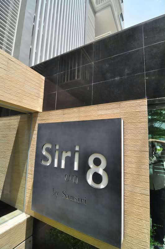 Fully Furnished 3-Bedroom Corner Unit with Garden View near BTS Nana