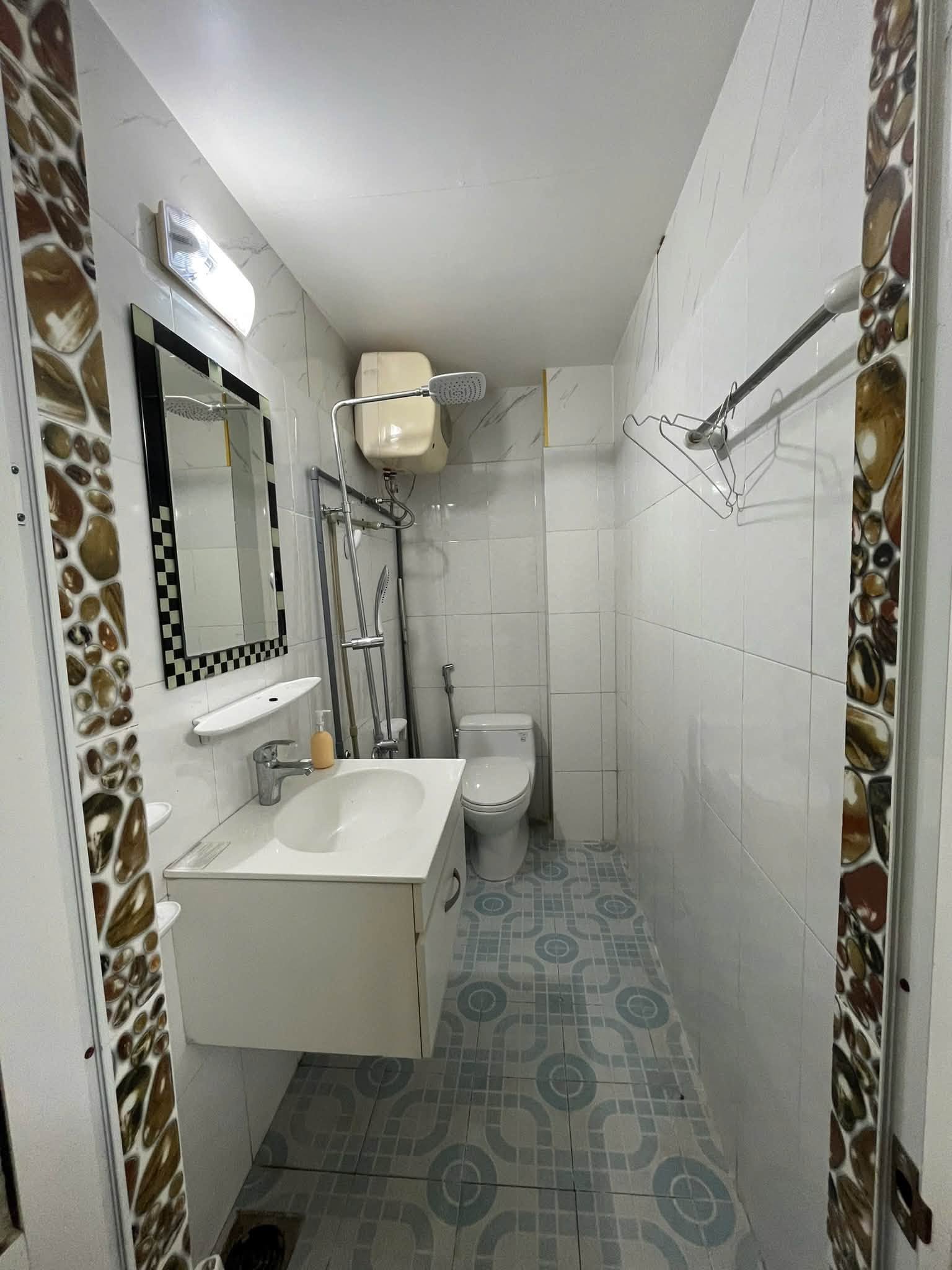 Furnished Room with Car Parking on Văn Cao