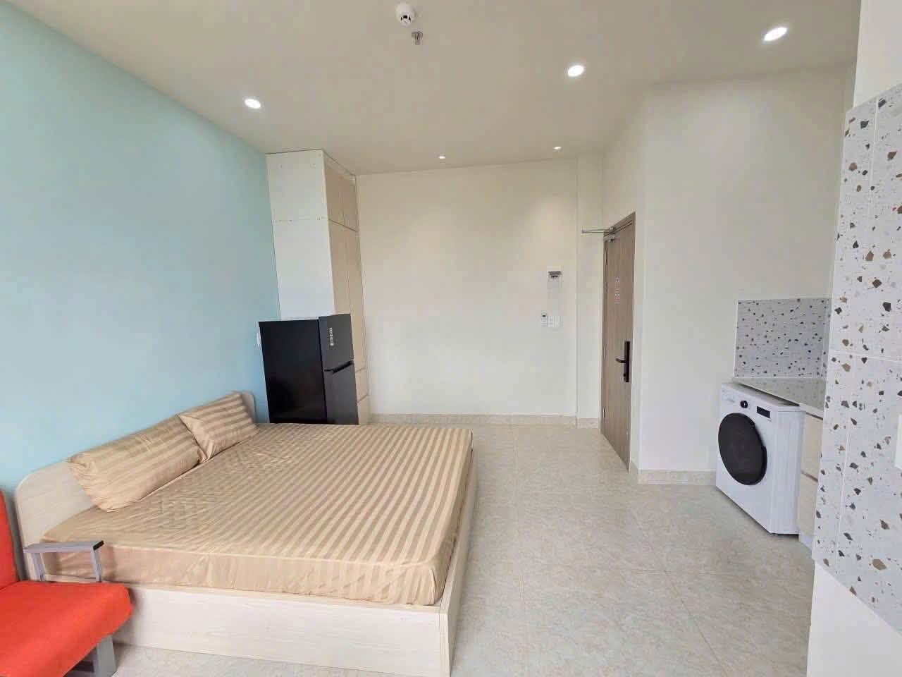 Brand-New Fully Furnished Studio on Nguyễn Quang Bích Street