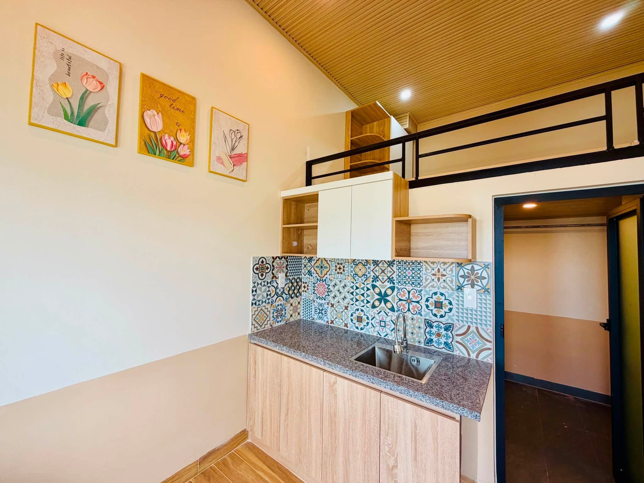 Fully Furnished Room at B&B House near Huế Universities