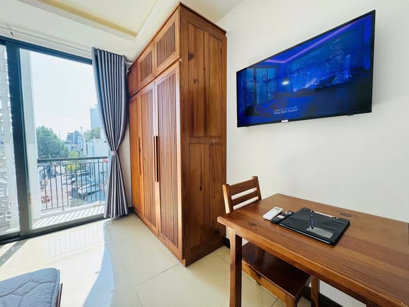 Studio on Ha Dac Street, Da Nang near My Khe Beach