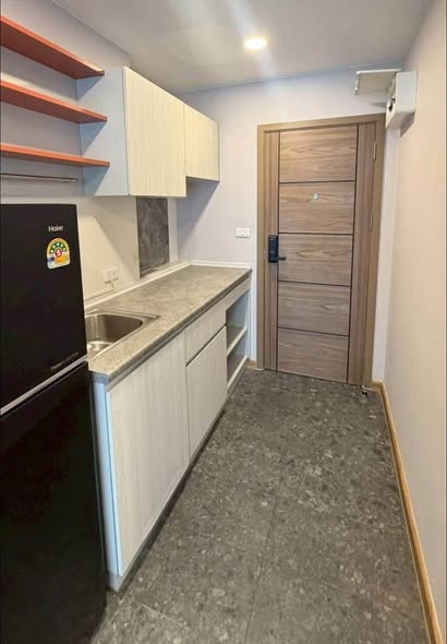 The Cube Loft Srinakarin 1BR for rent