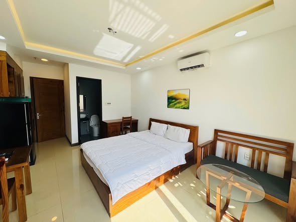 Studio on Ha Dac Street, Da Nang near My Khe Beach