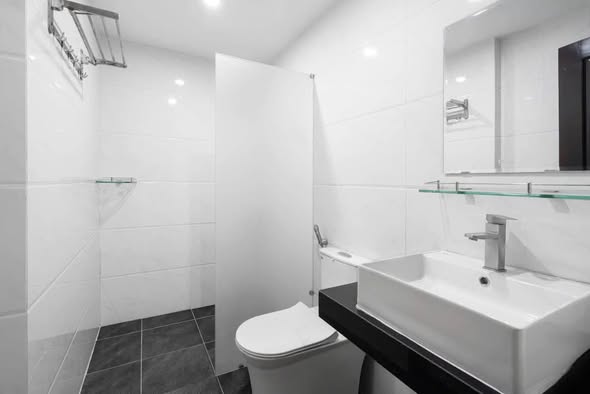 Studio for rent at Tran Thanh Mai Building P402
