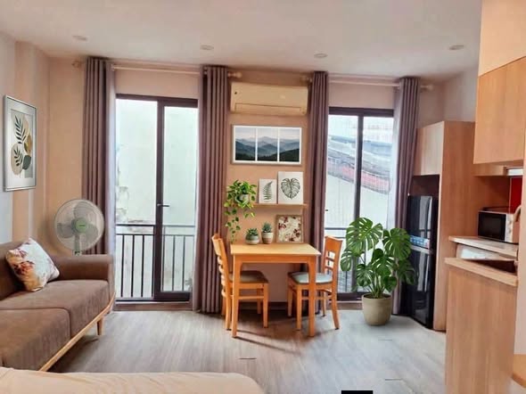 Fully Furnished Studio by West Lake in Tay Ho