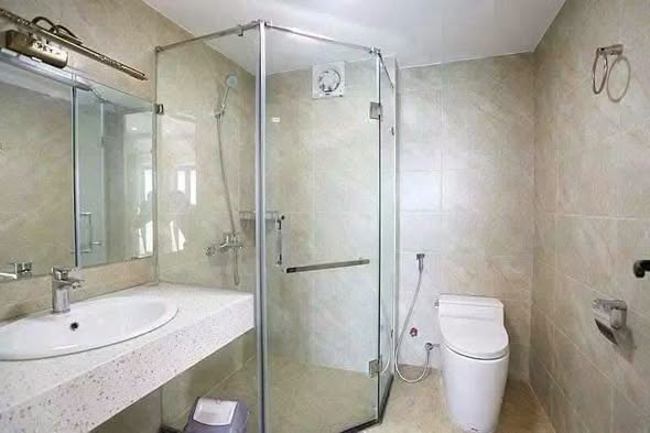 Fully Furnished Studio by West Lake in Tay Ho
