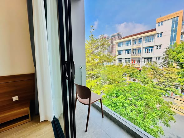 Apartment with Balcony near Dragon Bridge in Dong Giang