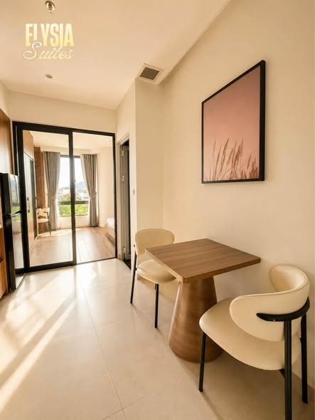 1-Bedroom Apartment Near Airport
