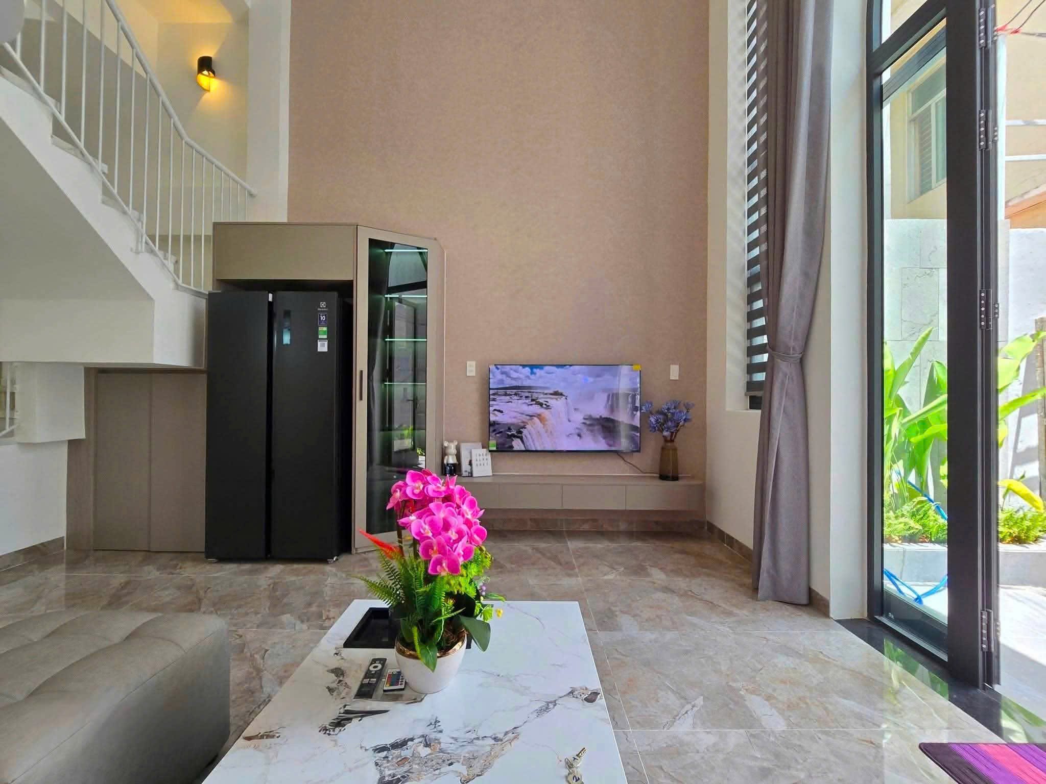 New Fully Furnished 3-Bedroom House on Tran Cao Van, Thanh Khe