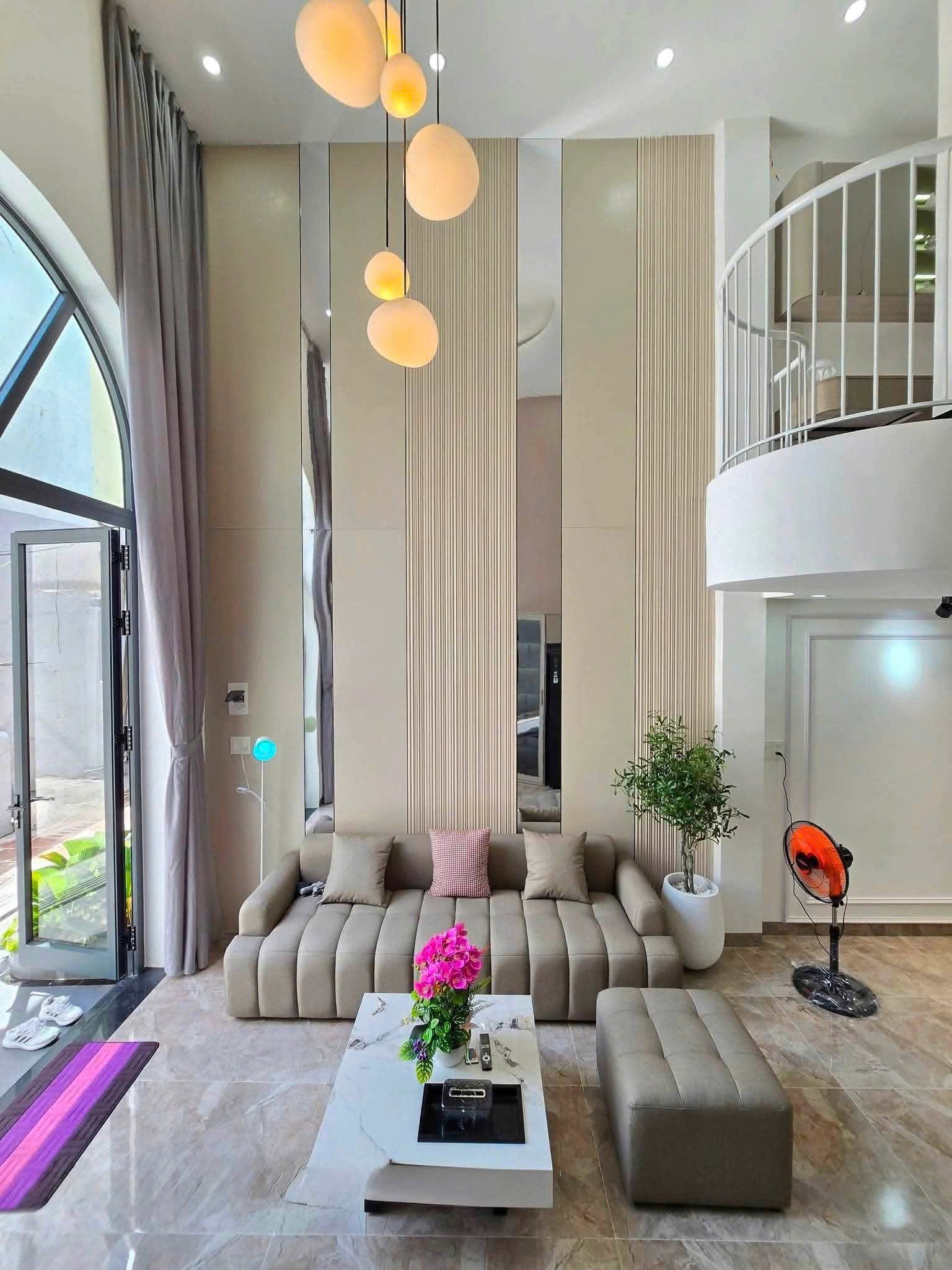 New Fully Furnished 3-Bedroom House on Tran Cao Van, Thanh Khe