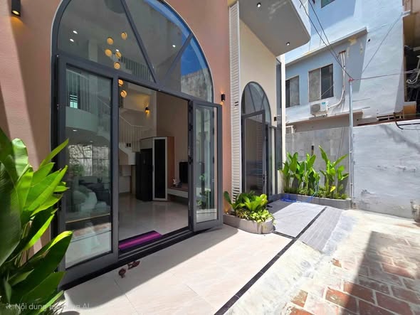 New Fully Furnished 3-Bedroom House on Tran Cao Van, Thanh Khe