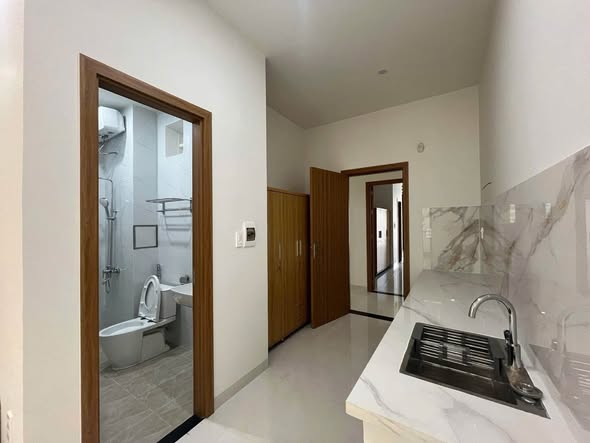 Fully Furnished Apartment near Nguyen Tri Phuong Bridge, Hoa Xuan