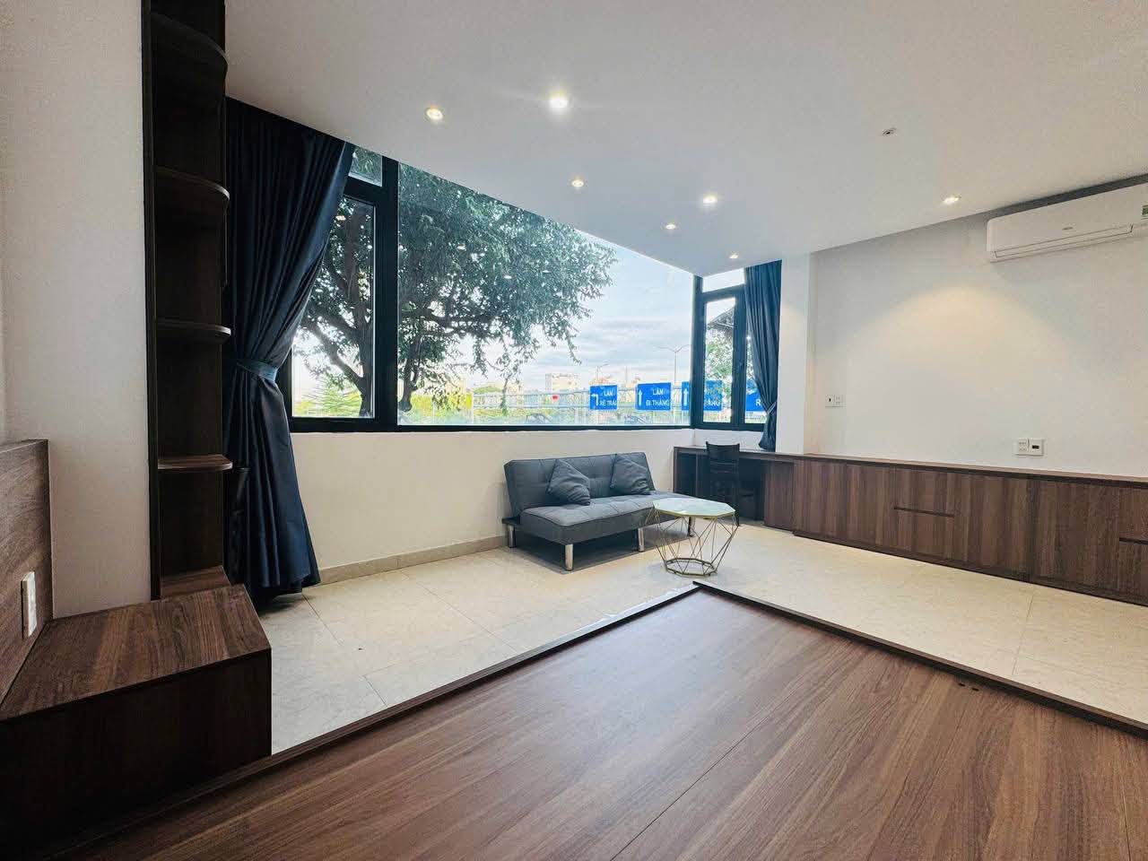 45sqm Apartment on 2/9 Street Opposite City Swimming Center