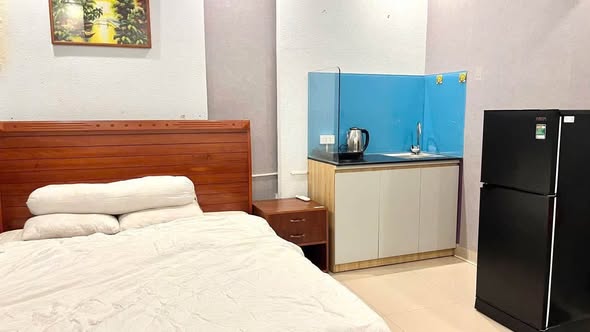 Studio Apartment P401 with Window near My Khe Beach on Nguyen Van Thoai