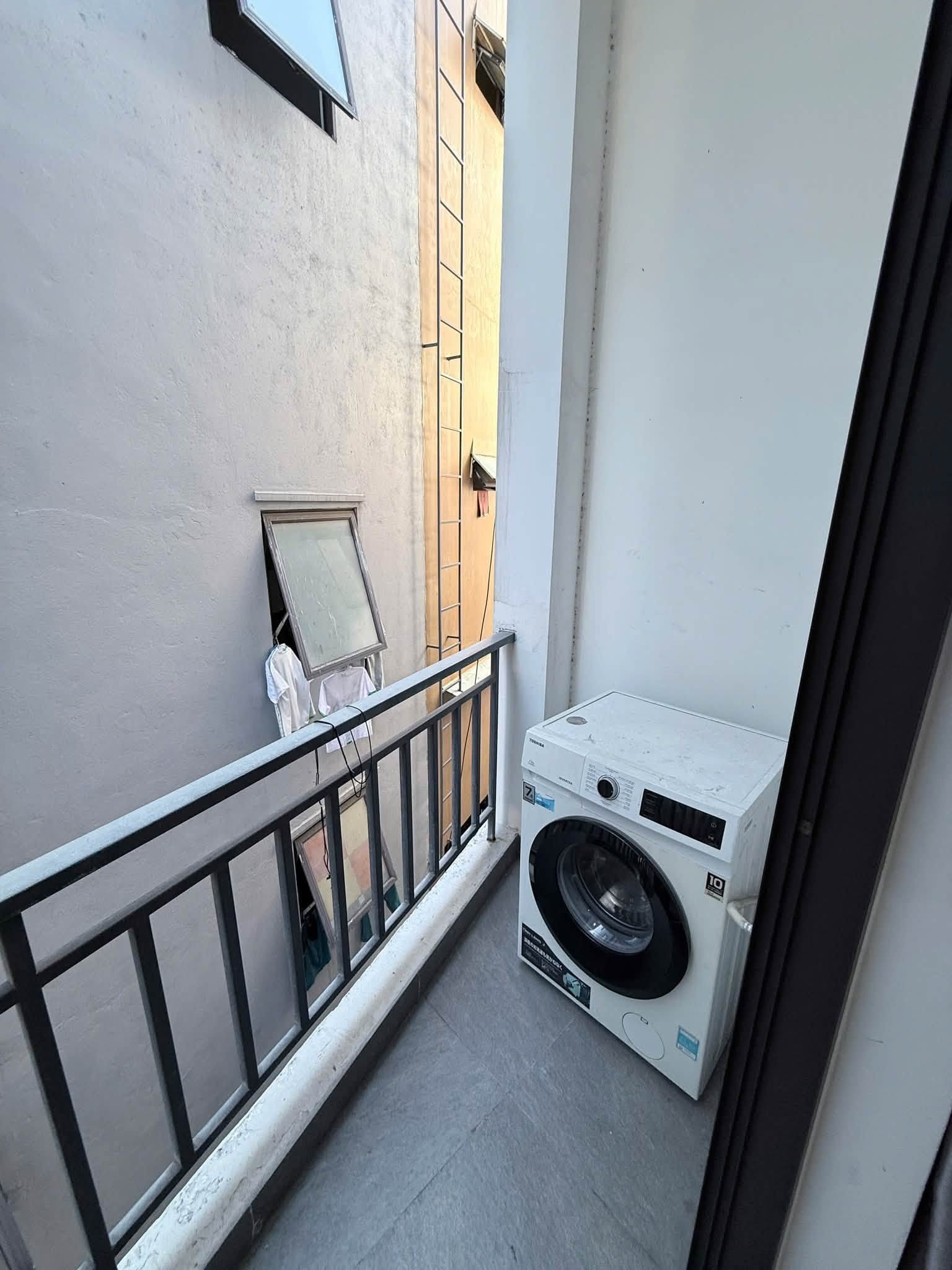 2-Bedroom Apartment P305 near Dong A University on 2/9 Street
