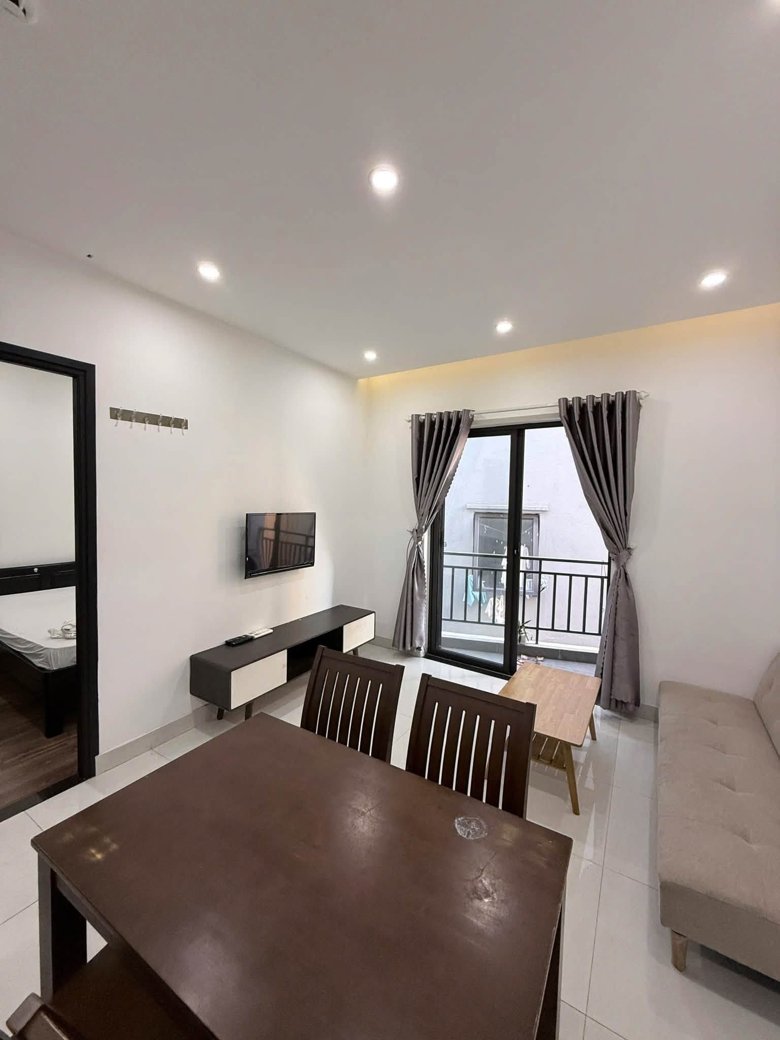 2-Bedroom Apartment P305 near Dong A University on 2/9 Street