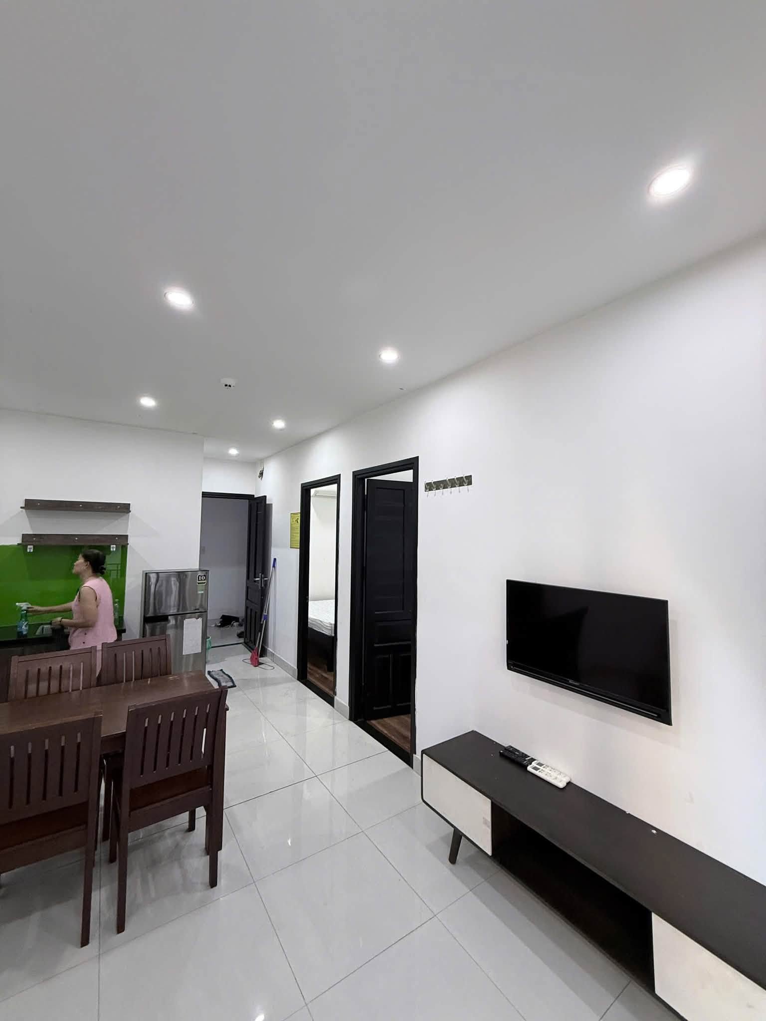 2-Bedroom Apartment P305 near Dong A University on 2/9 Street
