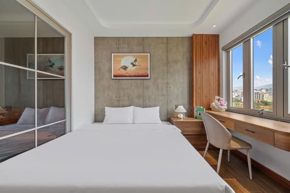 Apartment P401 at Velvet Rose Building on An Thuong 17