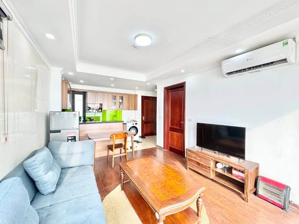 1-Bedroom West Lake View in Tay Ho