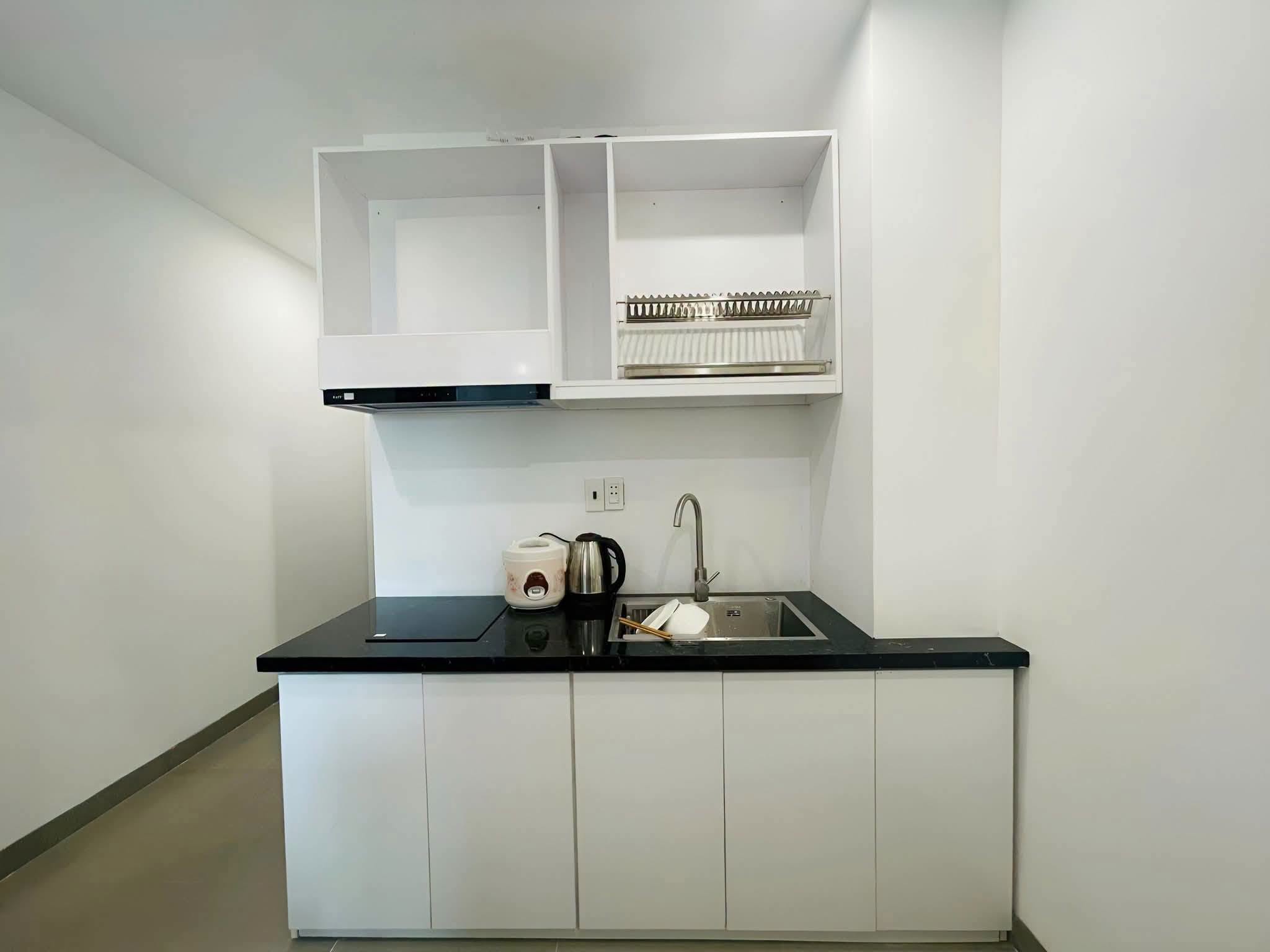 Fully Furnished 1-Bedroom Apartment on My Da Dong 12