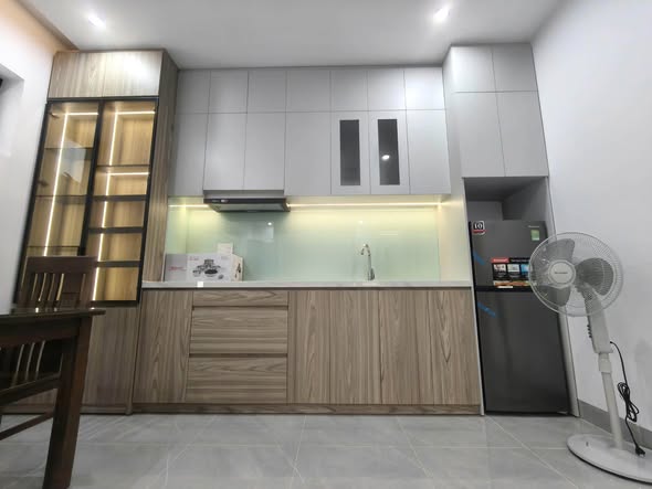 Fully Furnished Apartment at B2-2-25 Vu Trong Phung, Hoa Cuong Nam