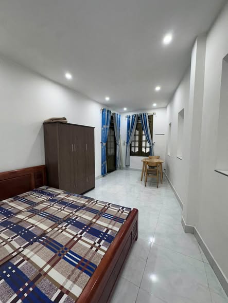 Fully Furnished Apartment on Trung Nu Vuong, Hoa Cuong Bac