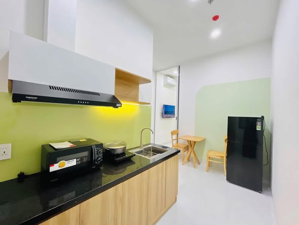 Fully Furnished 1-Bedroom Apartment P302 on Le Thanh Nghi