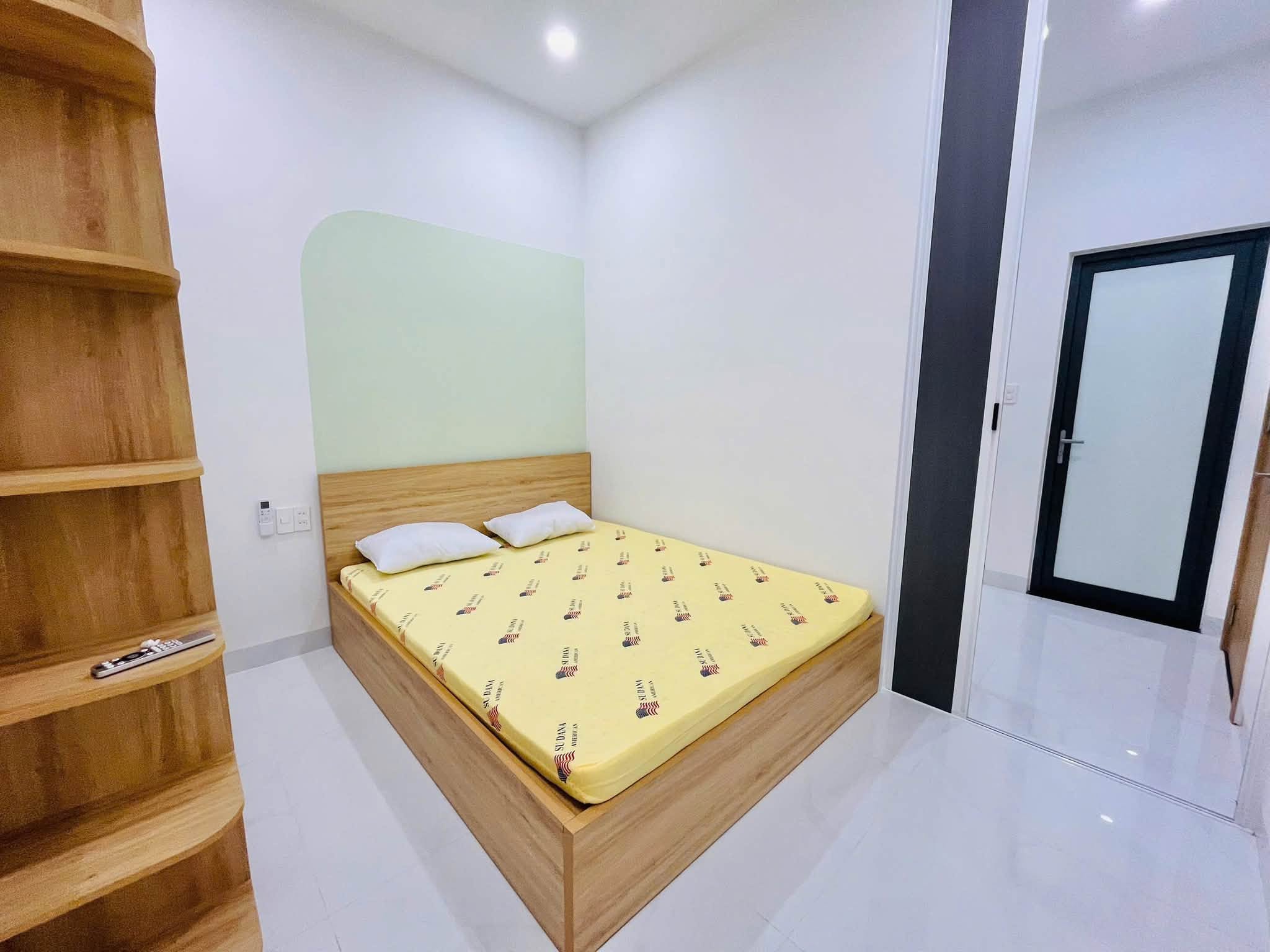 Fully Furnished 1-Bedroom Apartment P302 on Le Thanh Nghi