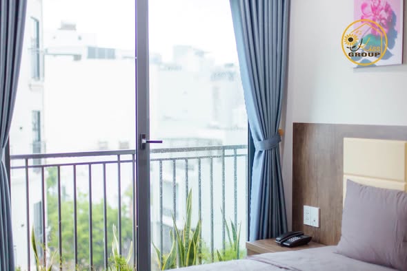 6th-Floor Apartment with Rooftop Pool on Phan Ton