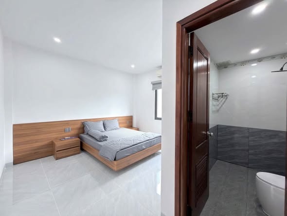 Central Nha Trang 3-Bedroom House for Rent