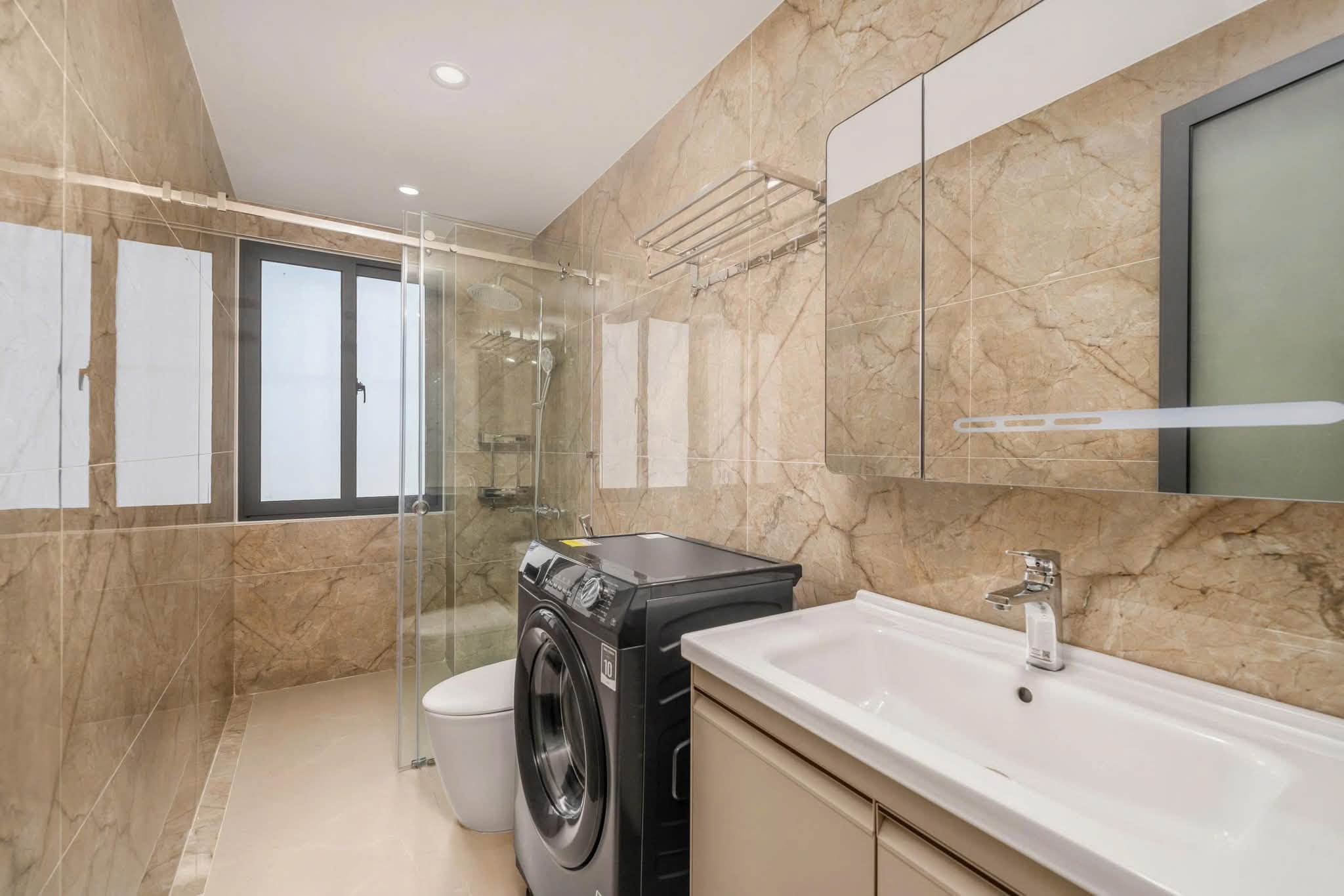 Luxury Fully Furnished Apartment P201 on Ha Ky Ngo with Free Gym