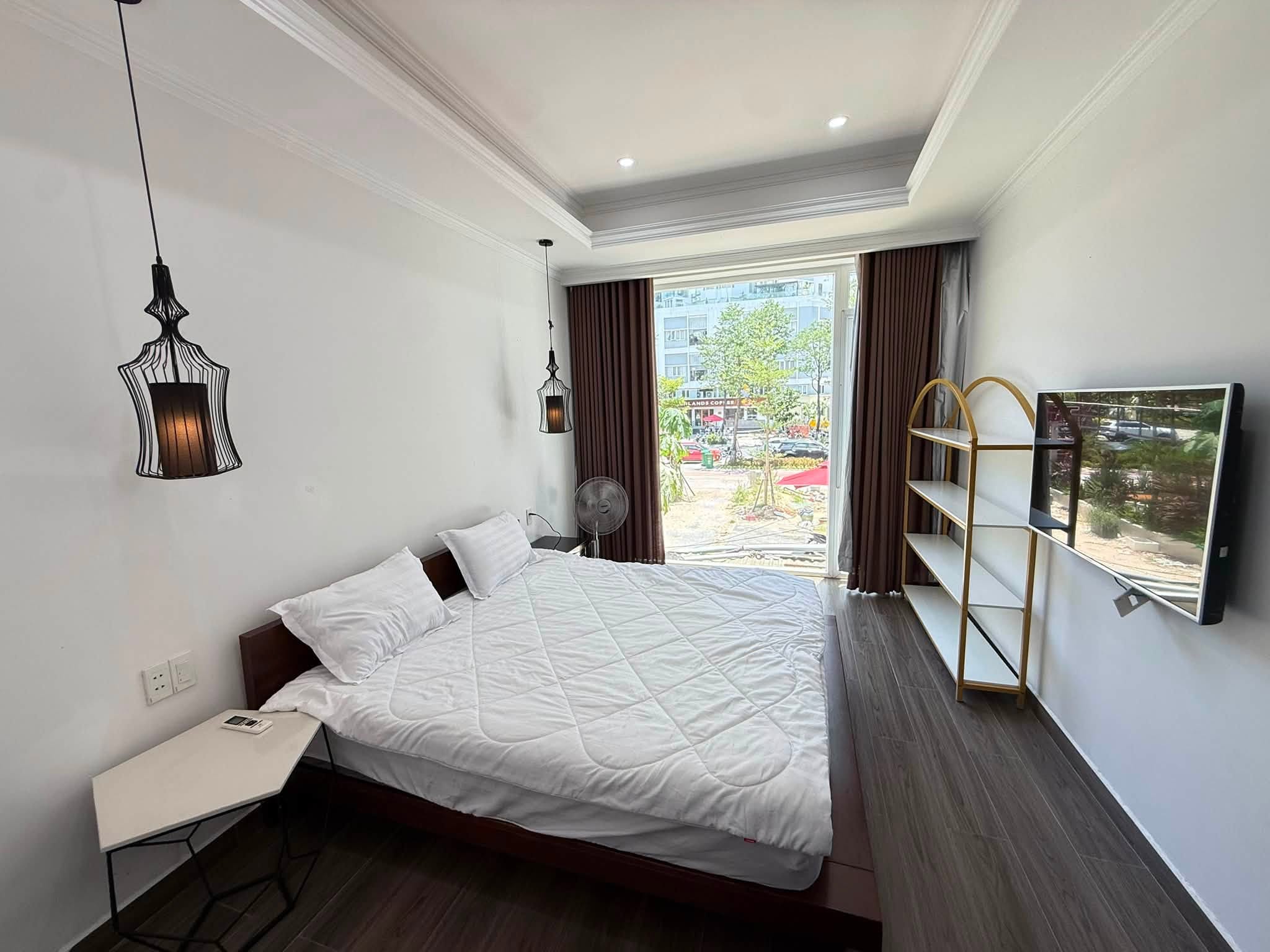Fully Furnished 4-Bedroom House at Euro Villa 1