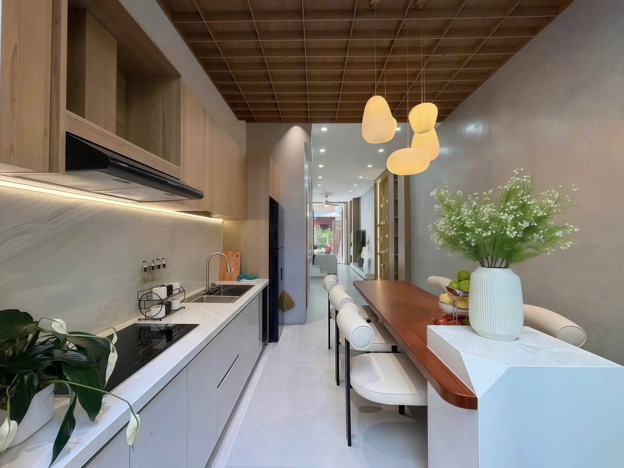 Brand-New 3-Bedroom House near My Khe Beach on Pham Cu Luong