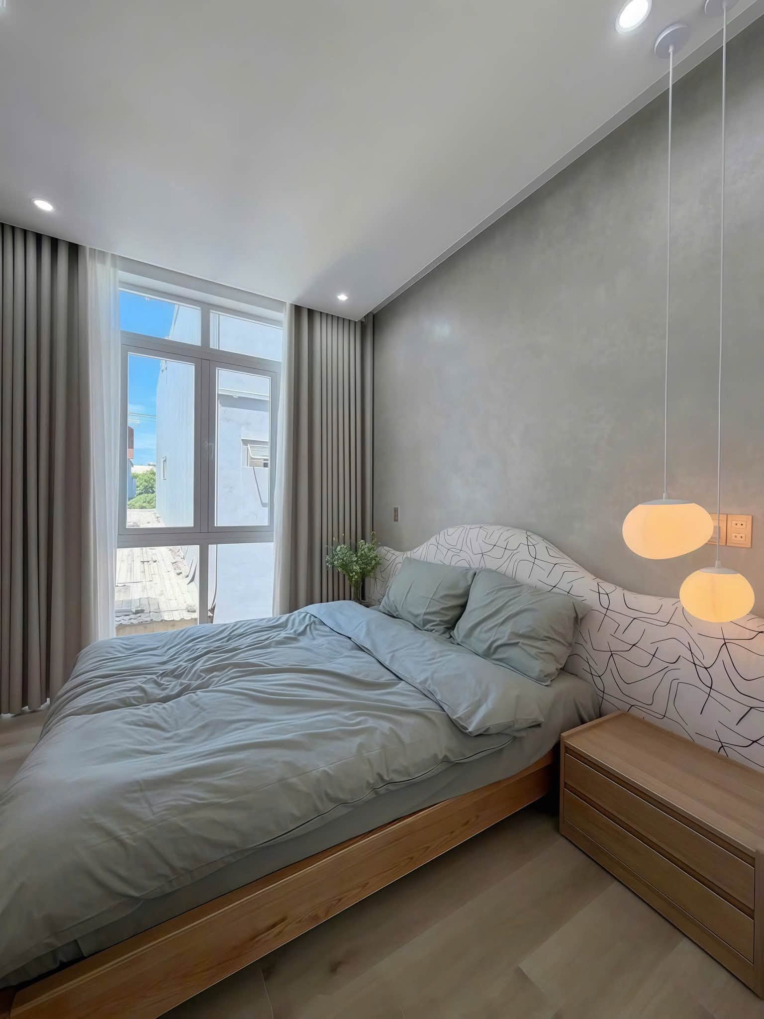 Brand-New 3-Bedroom House near My Khe Beach on Pham Cu Luong