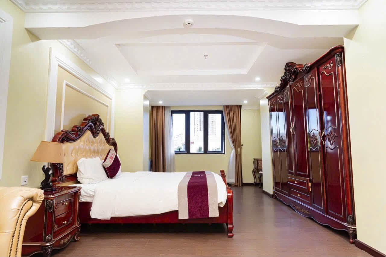 Fully Furnished Studio Room 906 near University of Economics on Ho Xuan Huong