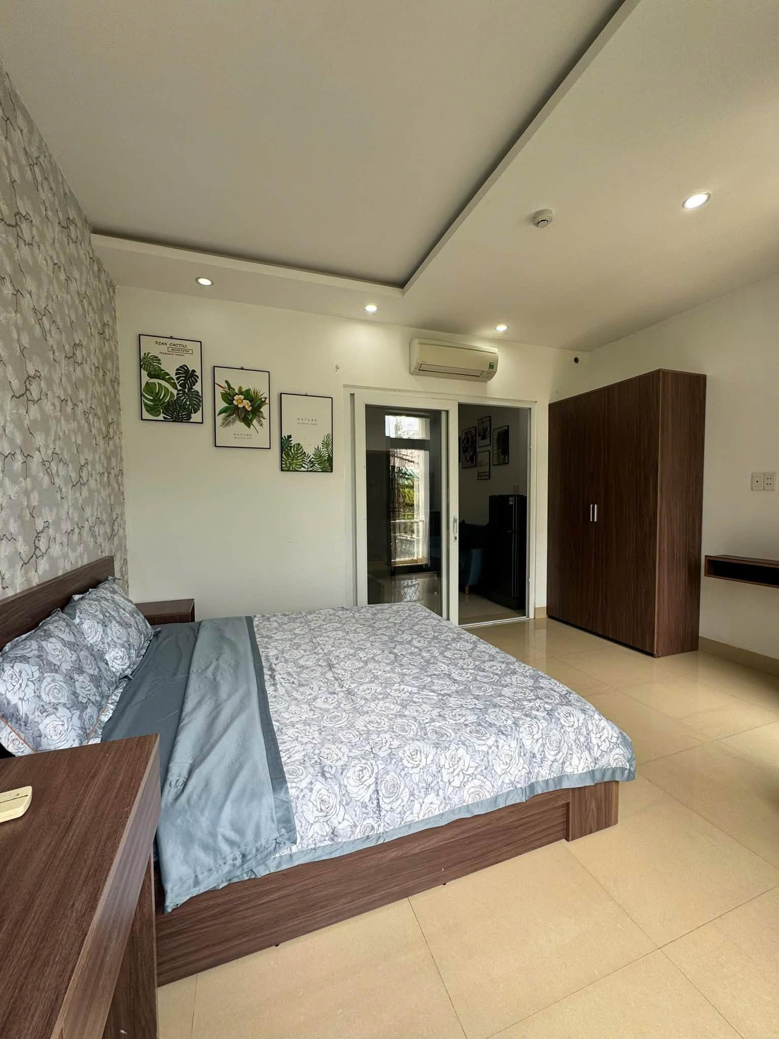Fully Furnished 1-Bedroom Apartment P201 at 26 An Thuong 28