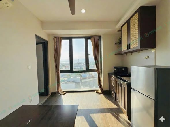 High-Floor 1-Bedroom Apartment at 130 Dong Da