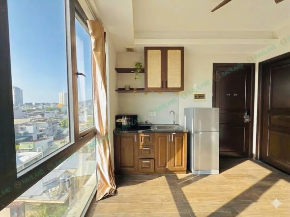 High-Floor 1-Bedroom Apartment at 130 Dong Da