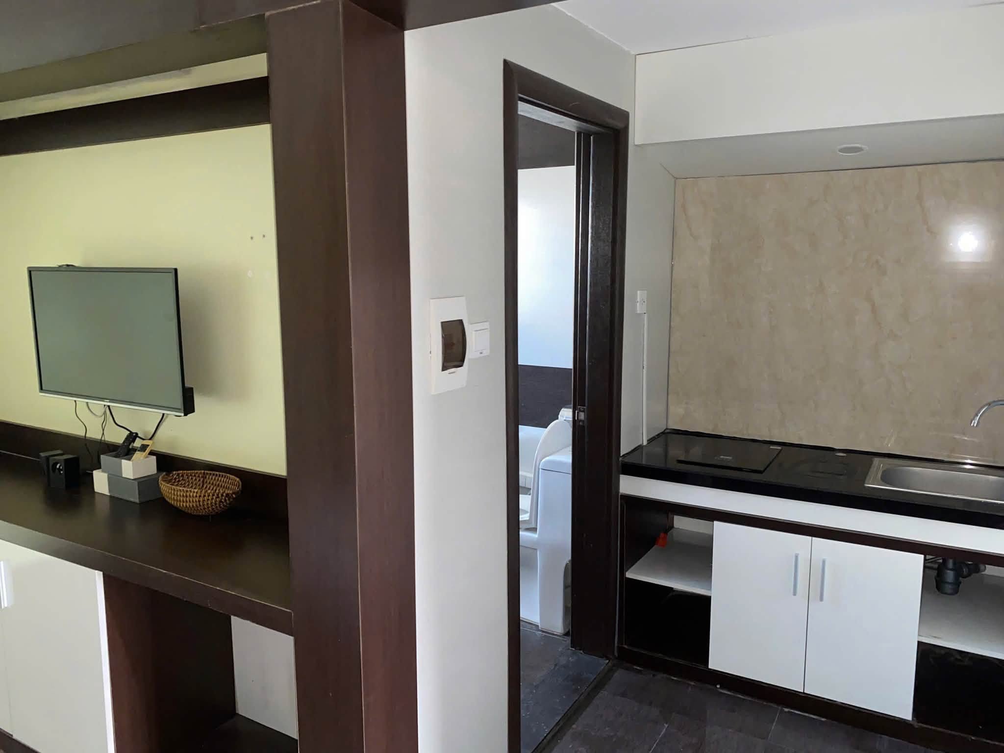 Fully Furnished Studio P303 with Pool at 9X Ho Xuan Huong