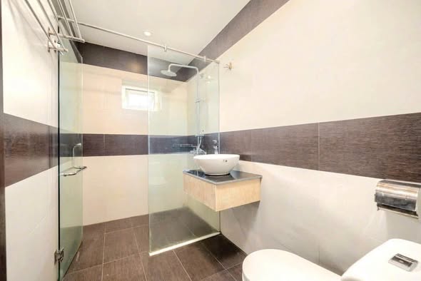 Fully Furnished Studio P303 with Pool at 9X Ho Xuan Huong