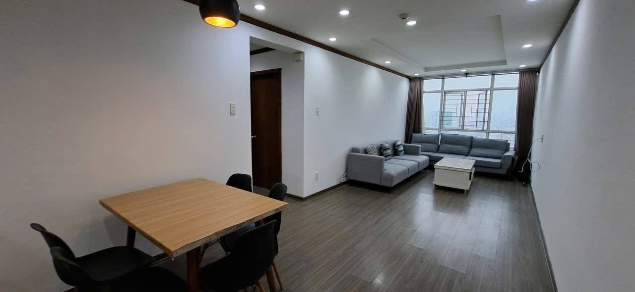 Fully Furnished 2-Bedroom Apartment at Hoang Anh Gia Lai