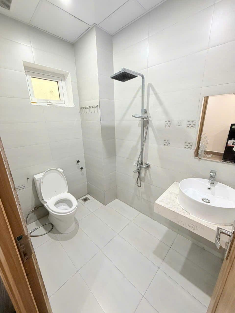 Fully Furnished Ground-Floor Apartment at 227 Nguyen Van Thoai