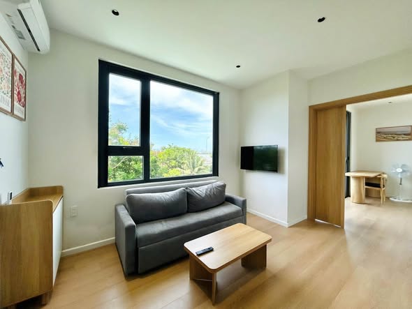 1-Bedroom Corner Apartment with Large Balcony and River View on Ho Huan Nghiep