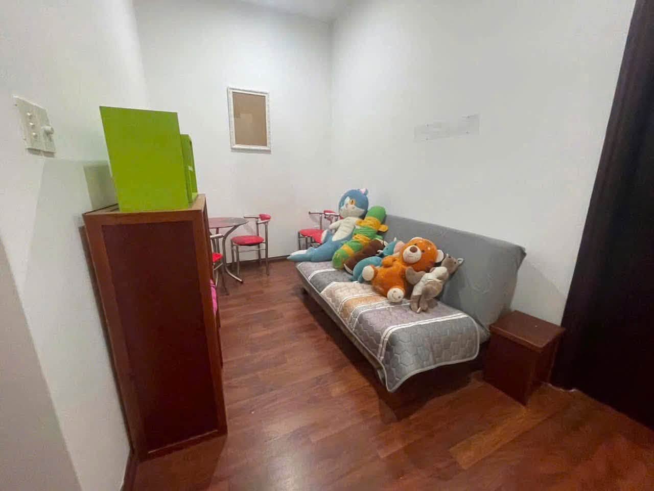 Fully Furnished 4-Bedroom Townhouse in Phuc Loc Vien Urban Area