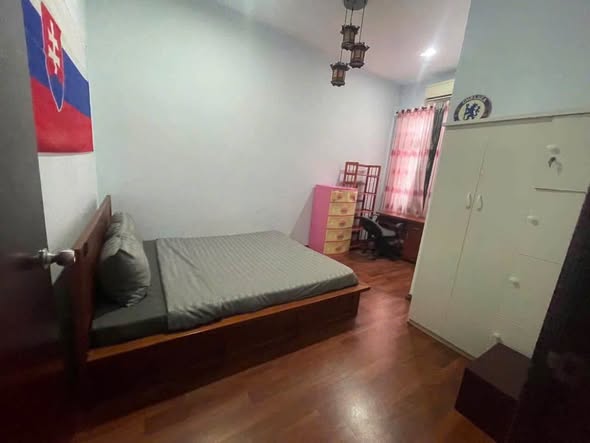 Fully Furnished 4-Bedroom Townhouse in Phuc Loc Vien Urban Area