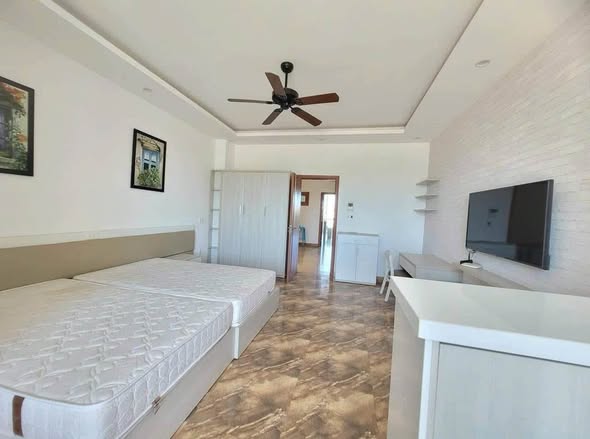 Fully Furnished Studio Apartment on Pham Khiem Ich