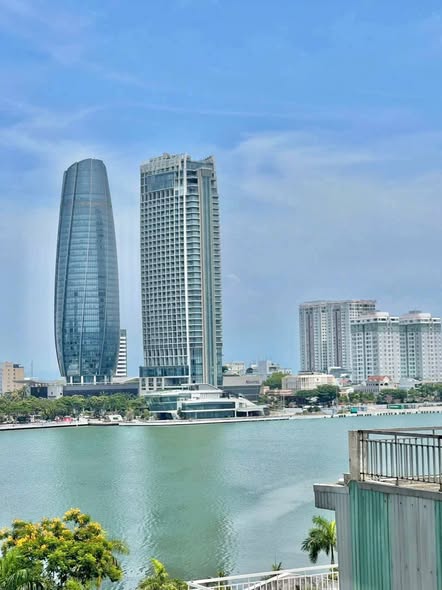 Fully Furnished Studio with Balcony on Tran Hung Dao, Son Tra