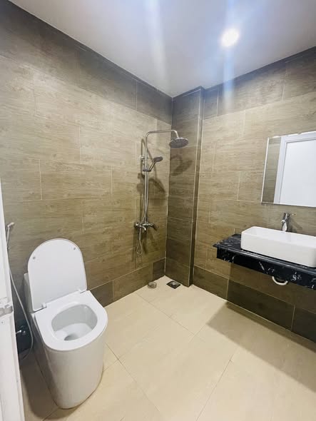 Fully Furnished 1-Bedroom Apartment on Khue My Dong 12