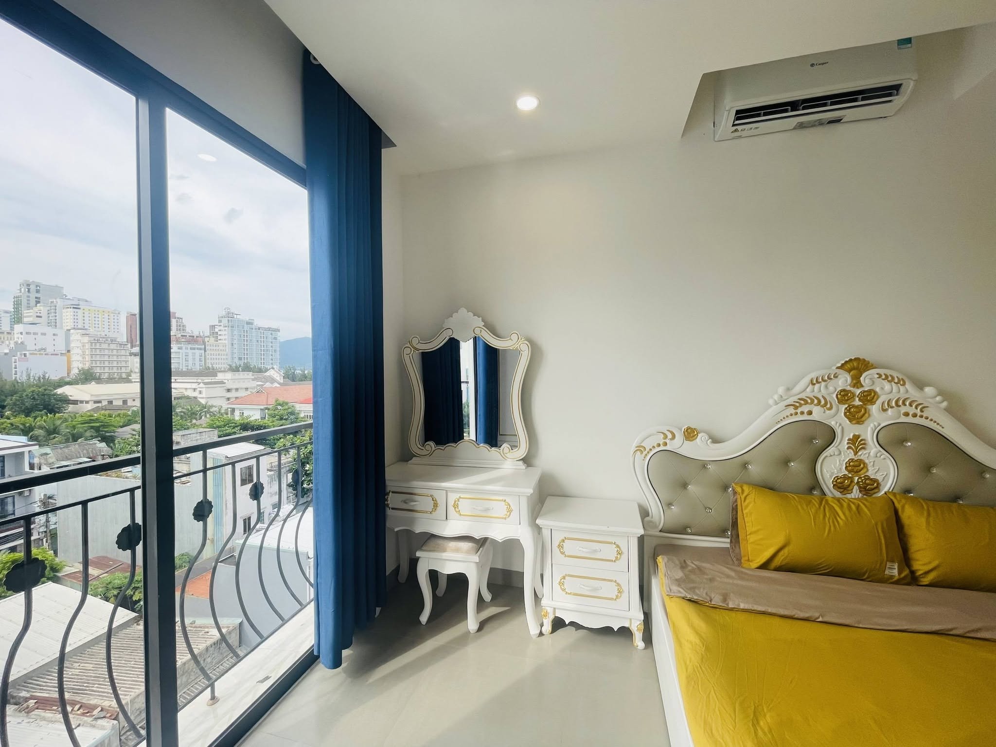 Fully Furnished 1-Bedroom Apartment on Khue My Dong 12
